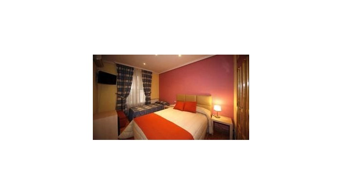 Hotel Las Fuentes Hostal poza 4