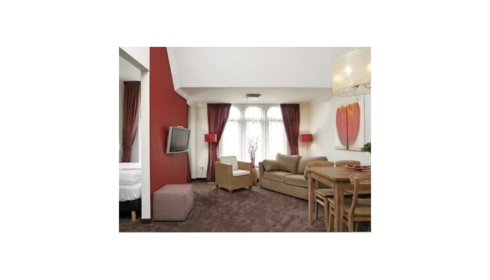 Nova Hotel And Apartments poza 1