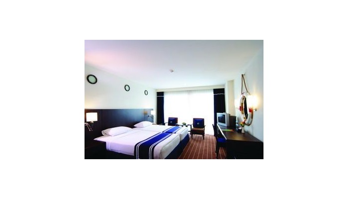 Hotel A One The Royal Cruise poza 10