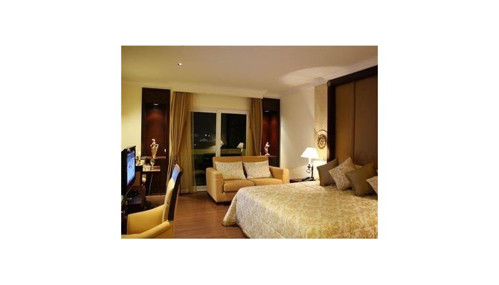 Hotel Lk Renaissance poza 4