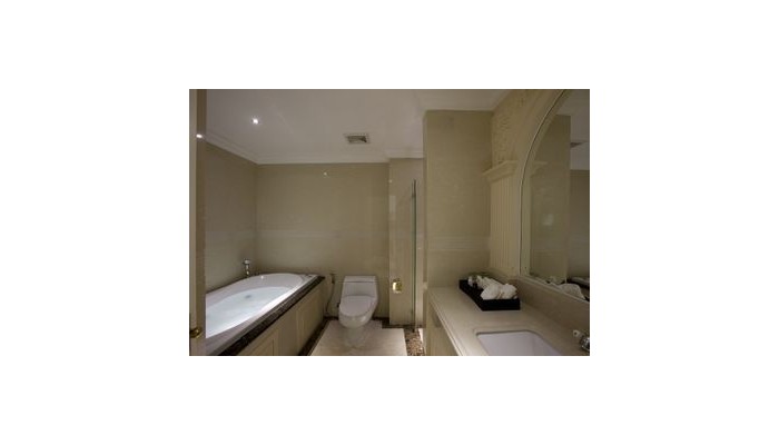 Hotel Lk The Empress poza 9