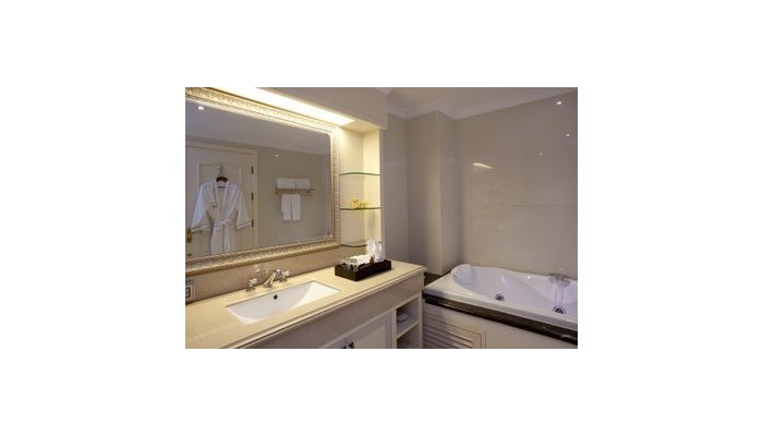 Hotel Lk The Empress poza 11