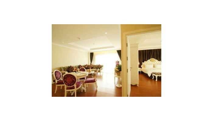 Hotel Miracle Suite poza 4