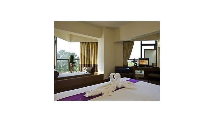 Hotel The Seasons Pattaya poza 6