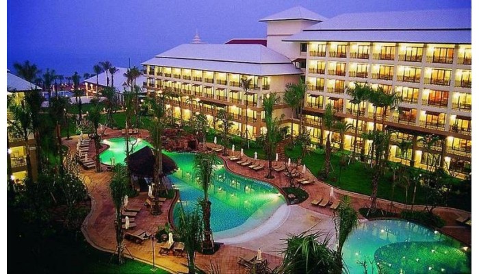 Ravindra Beach Resort & Spa Pattaya poza 1
