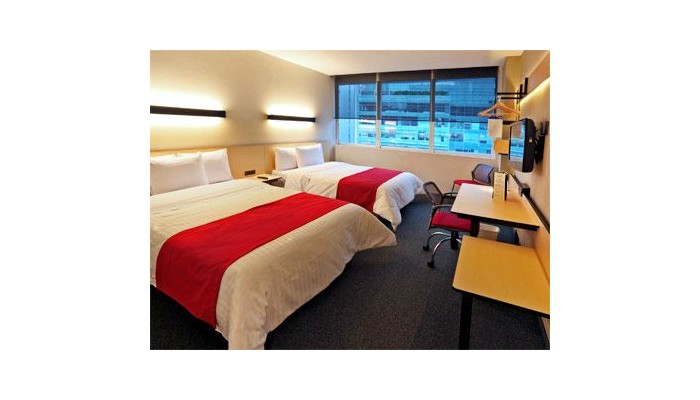 Hotel City Express Plus Patio Universidad poza 1