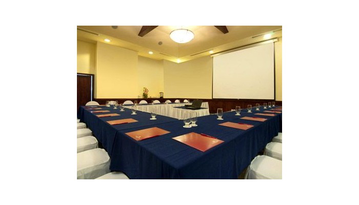 Hotel Fiesta Inn Ecatepec poza 4