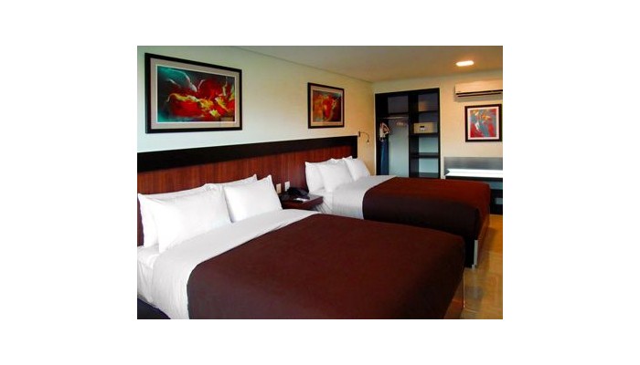 Hotel Pf Suites poza 4