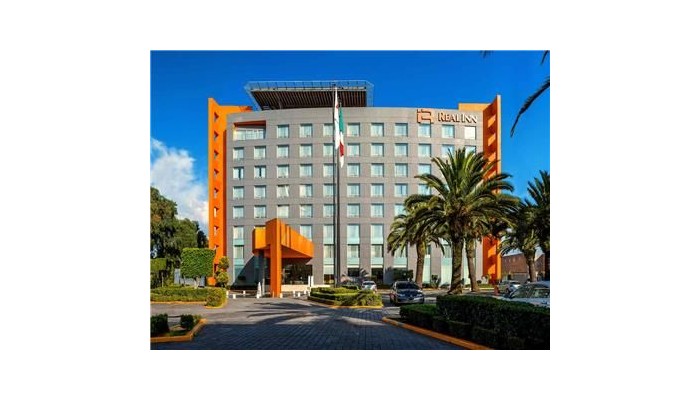 Hotel Real Inn Perinorte poza 1