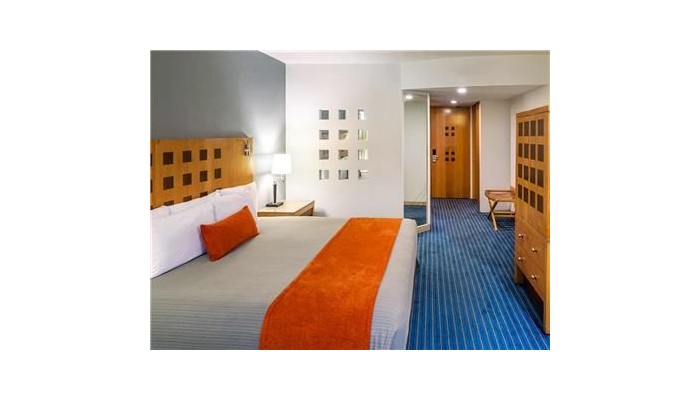 Hotel Real Inn Perinorte poza 10