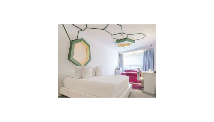 Hotel Room Mate Valentina poza 3