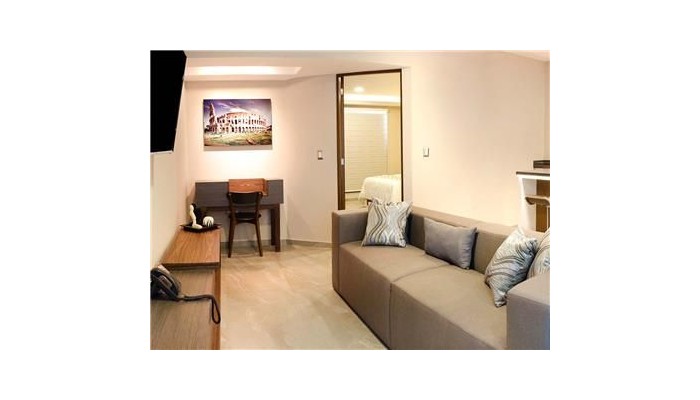 J Towers Hotel Suites poza 0