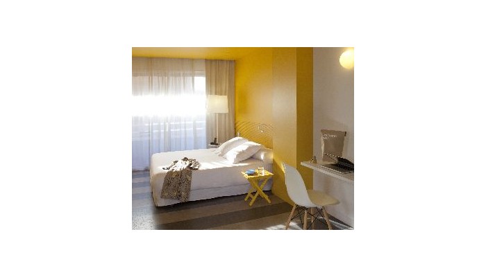 Chicandbasic Ramblas Hotel poza 9