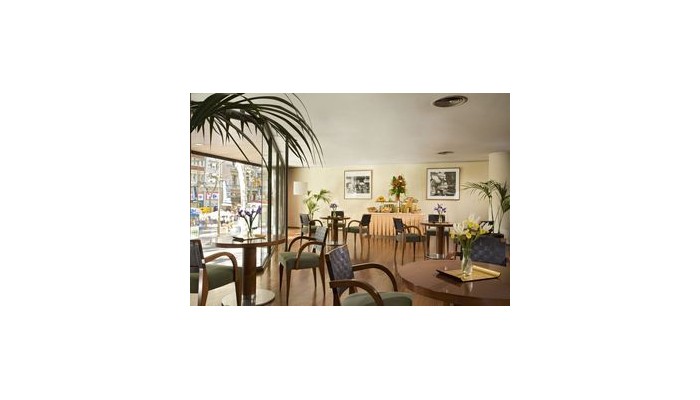 Hotel Citadines Ramblas Barcelona poza 11