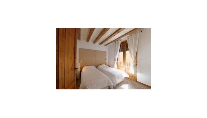 Hotel Cosmopolitan poza 6