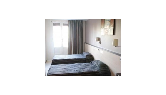 Hotel Las Flores Hostal poza 10