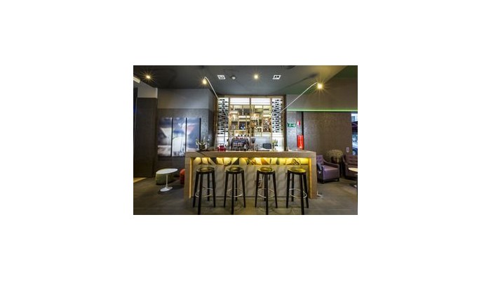 Leonardo Hotel poza 1