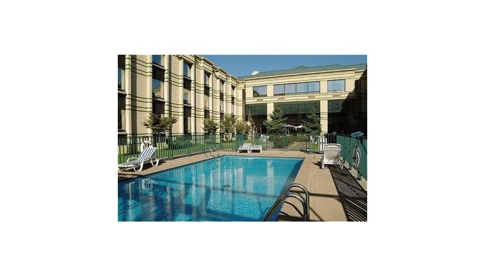 Hotel Express By Holiday Inn poza 9