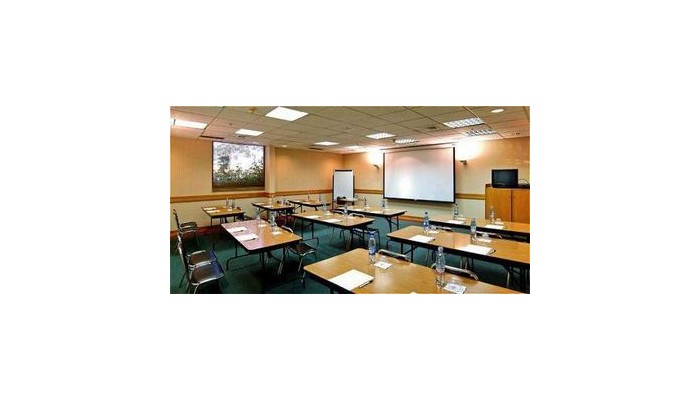 Hotel Express By Holiday Inn poza 10