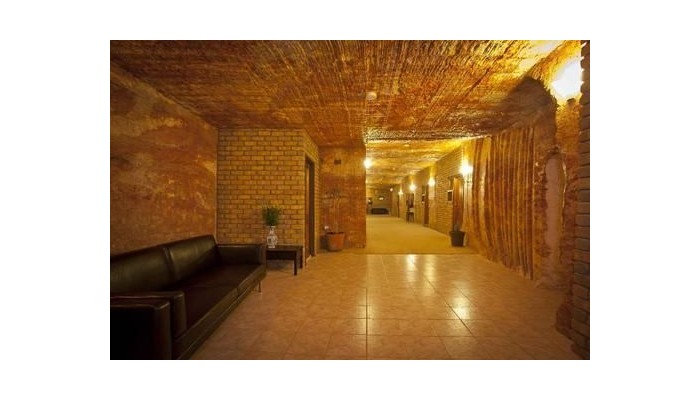 Hotel Lookout Cave Underground Motel poza 7