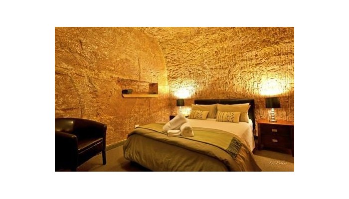 Hotel Lookout Cave Underground Motel poza 0