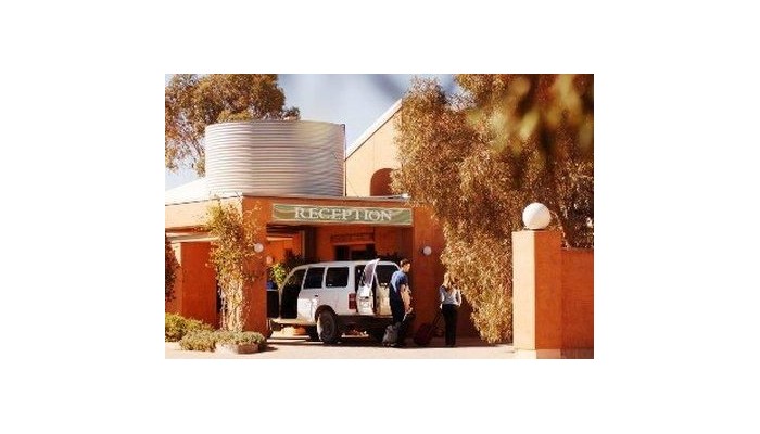 Hotel Mud Hut Motel poza 0