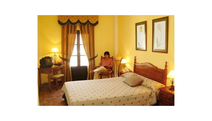 Hotel Zuhayra - Cordoba poza 3