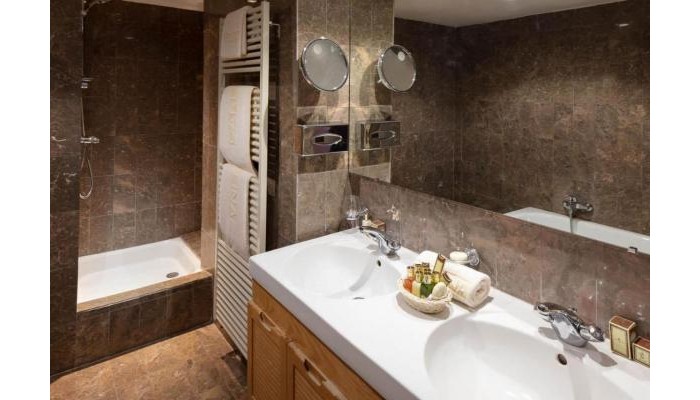 Hotel Carlina Courchevel poza 4