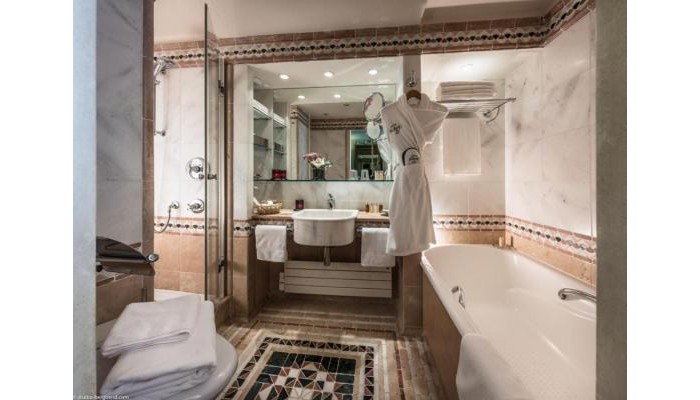 Hotel De La Loze poza 7