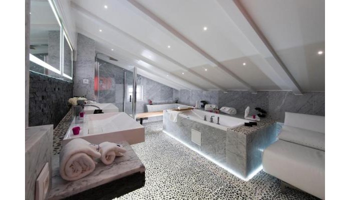 Snow Lodge Boutique Hotel poza 8