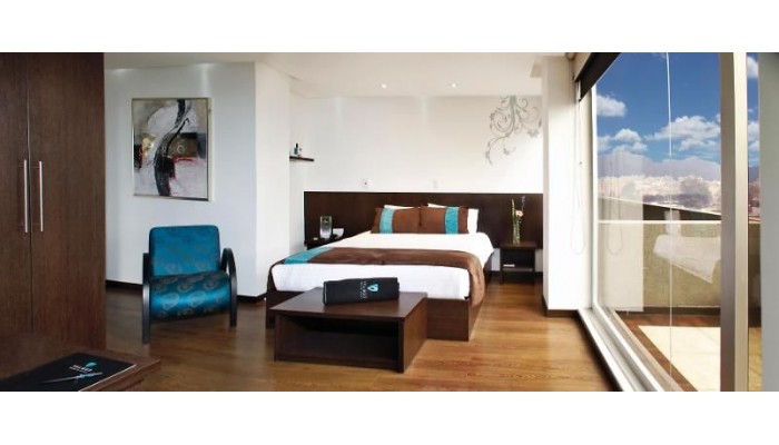 Valgus Hotel & Suites poza 0