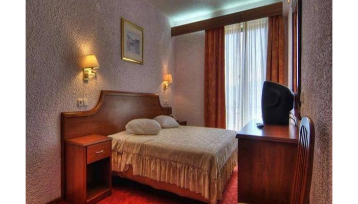 King Iniohos Hotel poza 6