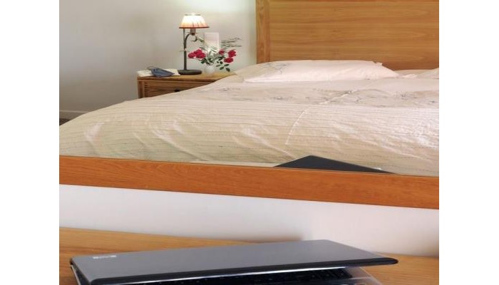 Jennifer Home Hotel poza 3