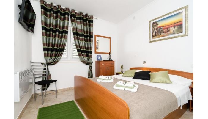 Apartment And Room Kapelica poza 4