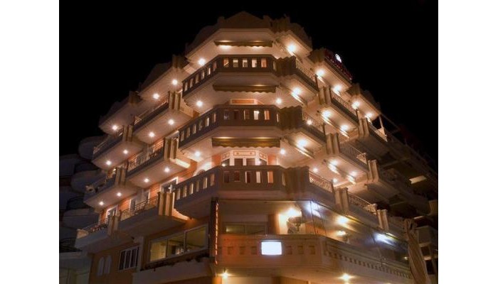 Platino Studios poza 3