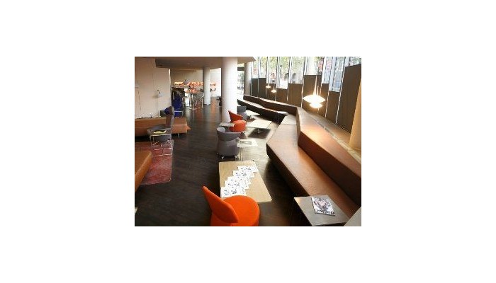 B Hotel poza 0