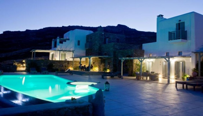 Hotel Niriides Luxury Homes poza 8