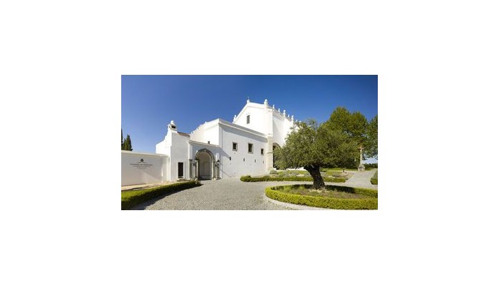 Convento Do Espinheiro Hotel & poza 1