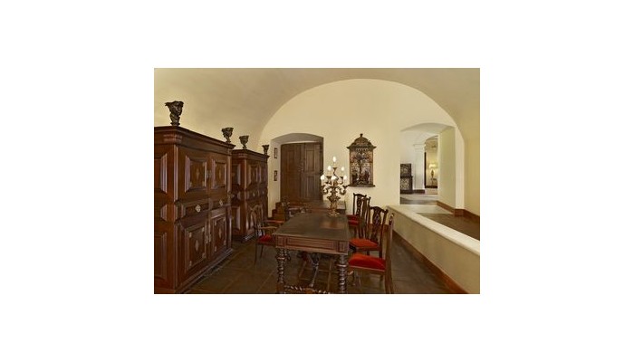 Convento Do Espinheiro Hotel & poza 2