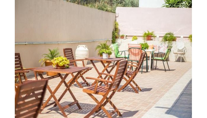 Iatridis Studios poza 13