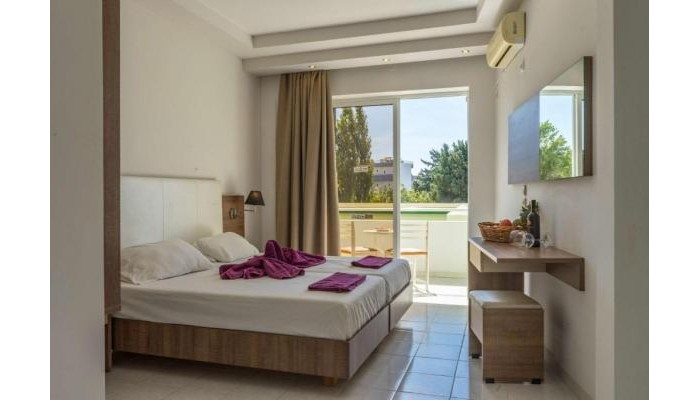 Stamos Plus Hotel poza 3