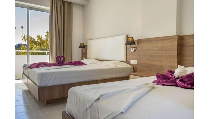 Stamos Plus Hotel poza 5