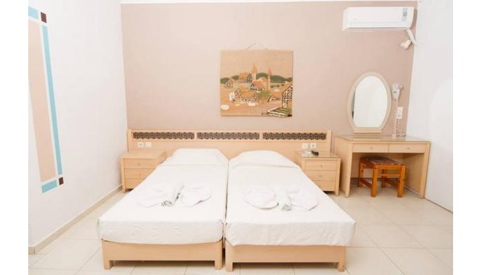 White Palace Studios poza 3