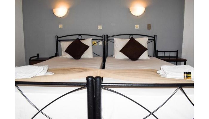 White Palace Studios poza 10