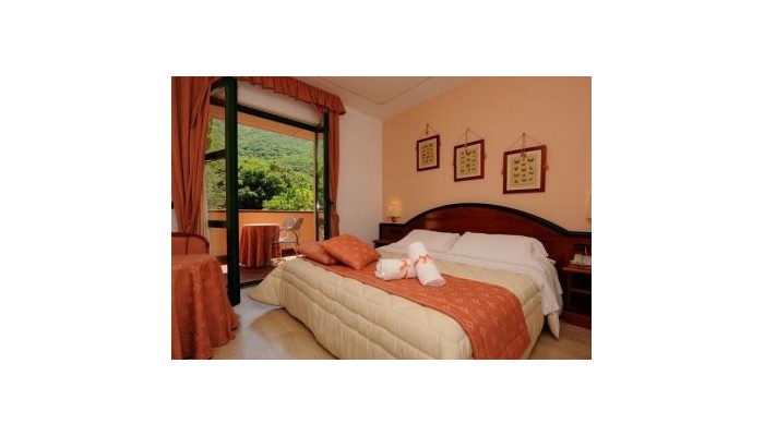 Guesia Village Hotel & Spa poza 4