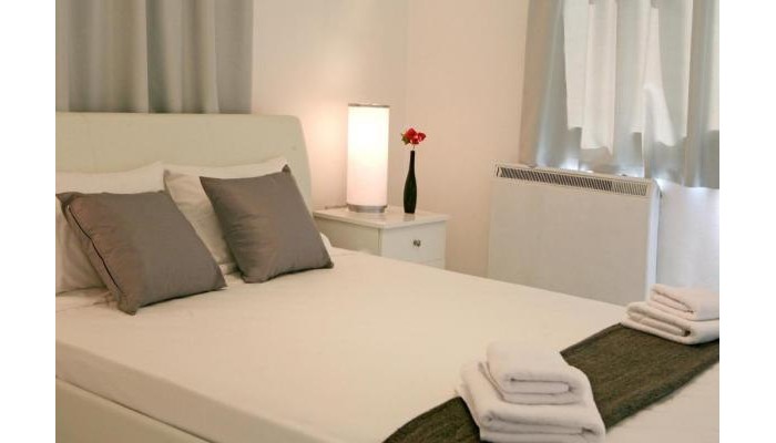 Corina Suites & Apartments poza 8