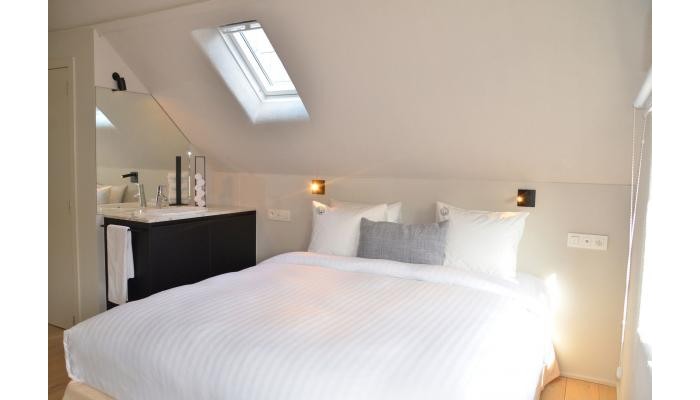 Poza pentru Hotel The House Of Edward 6414-1567127120 Hotel The House Of Edward poza 1