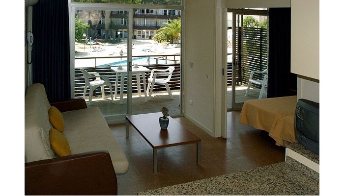 Aparthotel Comtat Sant Jordi poza 3