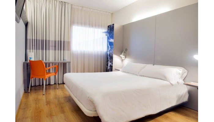 B&b hotel girona 2 poza 0