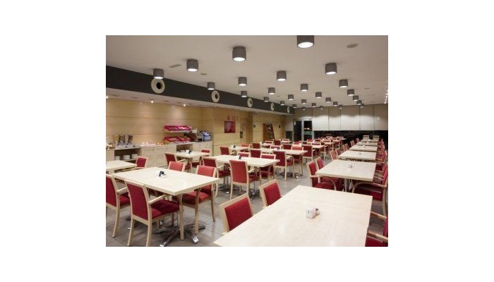 Hotel B And B Girona poza 8